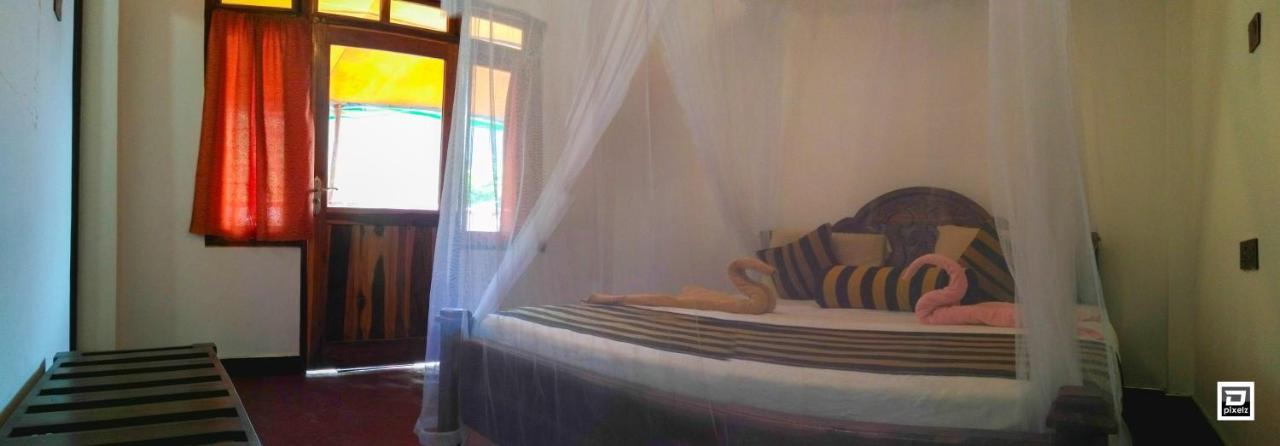 Ella River Face Inn エクステリア 写真